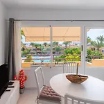 Hola Bent Pool And Terrace Irent Fuerteventura * Corralejo