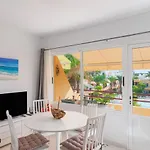 Hola Bent Pool And Terrace Irent Fuerteventura Apartment *