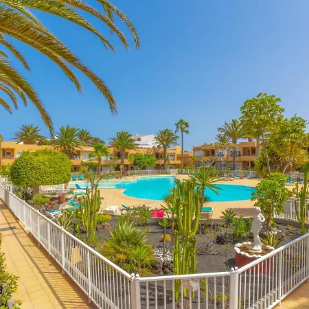 Hola Bent Pool And Terrace Irent Fuerteventura *