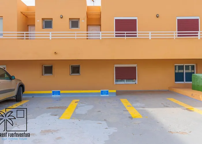 Hola Bent Pool And Terrace Irent Fuerteventura Corralejo